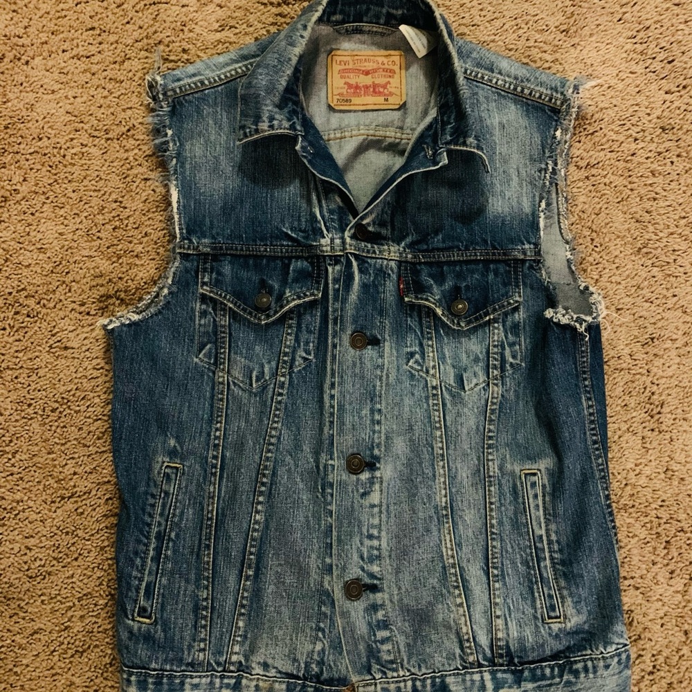 Levis Denim Vest Jacket  Men Size Medium Women L